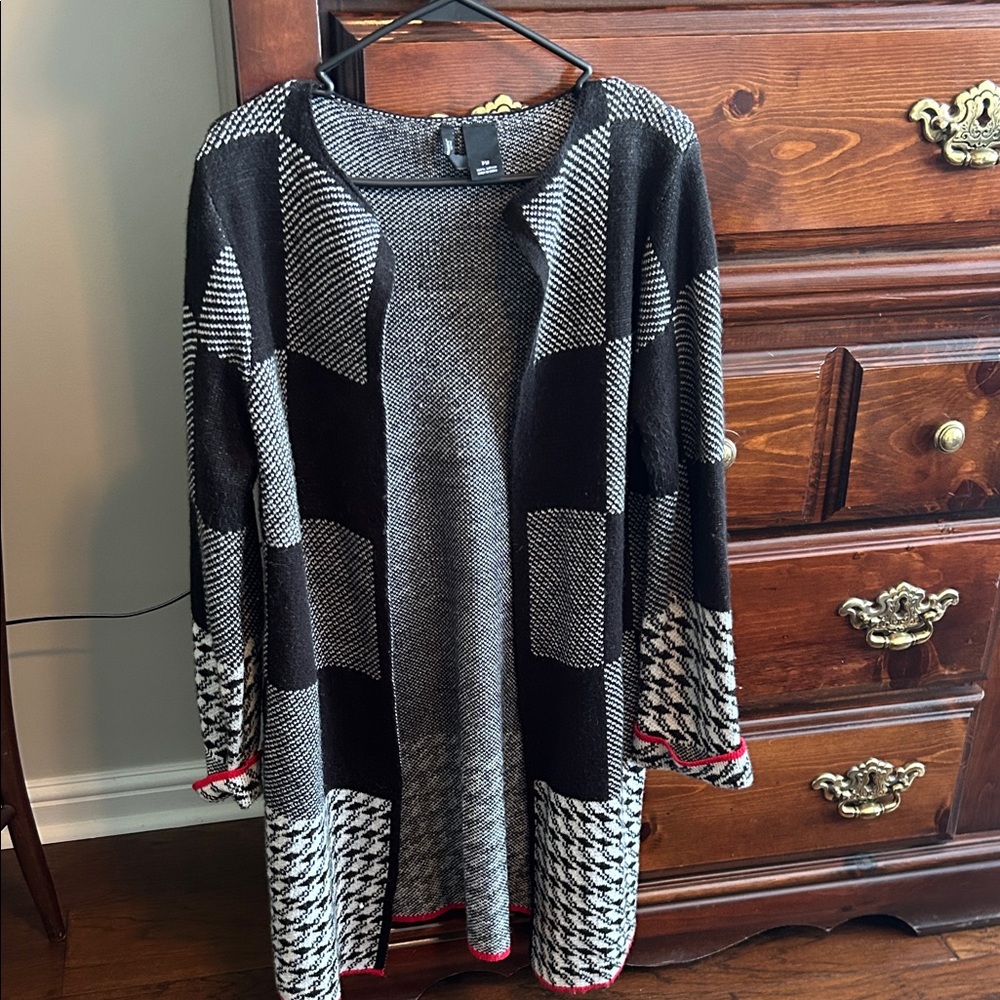 New Directions Black and White Cardigan with Red Accents